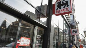 <p>Die Delhaize-Supermärkte schließen ab kommenden Freitag bereits um 20 Uhr.</p>