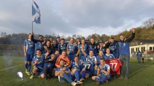 <p>Erst nach dem Elfmeterschießen durfte Gut-Schluck-Hauset den Pokalsieg feiern.</p>