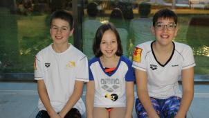 <p>Daniel Colonerus, Hanna Leuschen und Raphaël Urbain (von links)</p>