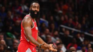 <p>Die Houston Rockets überrollen die Atlanta Hawks. Mann des Spiels: James Harden.</p>