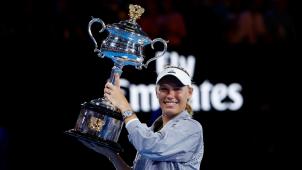 <p>Der Moment des größten Erfolgs: Wozniacki nach ihrem Triumph bei den Australian Open.</p>