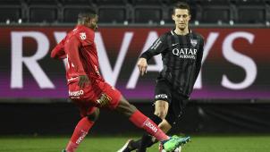 <p>Aufgrund seiner Zweikampfstärke ist Jens Cools (rechts) eine feste Größe im AS-Mannschaftsgefüge.</p>