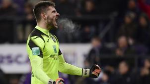 <p>Wird von Ajax Amsterdam umworben: Anderlecht-Keeper Hendrik Van Crombrugge.</p>