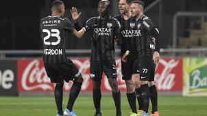 <p>Knowledge Musona (Mitte) traf bei seinem ersten Einsatz für die AS Eupen.</p>