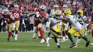 <p>Raheem Mostert (Mitte) war nicht aufzuhalten.</p>