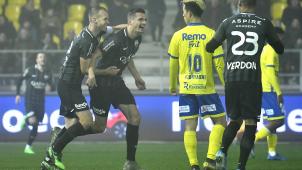 <p>Menno Koch (Zweiter von links) erzielte den Eupener Siegtreffer.</p>