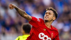 <p>Edmilson Junior spielt inzwischen in Katar.</p>