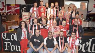 <p>Aktuelle und ehemalige Vorstangsmitglieder von CPEB.</p>