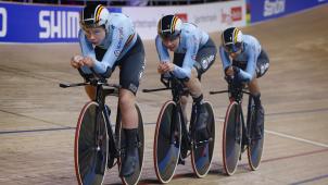 <p>Jolien D'hoore, Shari Bossuyt und Lotte Kopecky (v.l.) bei der Bahnrad-WM in Berlin</p>