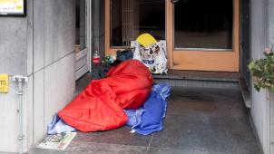 <p>Aufnahme eines Obdachlosen in Charleroi. In der Deutschsprachigen Gemeinschaft sind keine Fälle von Obdachlosigkeit bekannt.</p>