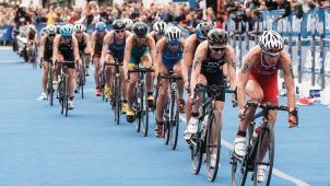 <p>Radrennen des Triathlon Profirennens der Frauen beim ITU World Triathlon in Hamburg 2018.</p>
