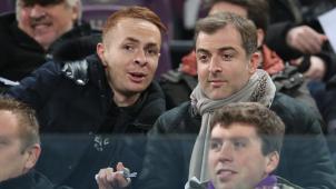 <p>Weiter im Geschäft: Spielerberater Mogi Bayat (r.)</p>