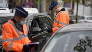 <p>Die Polizei wird auch noch in den kommenden Wochen die Einhaltung der Corona-Regeln streng kontrollieren.</p>