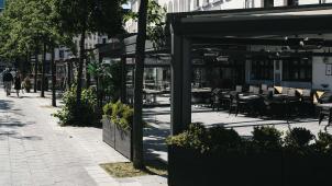 <p>Verwaiste Terrassen in Antwerpen.</p>