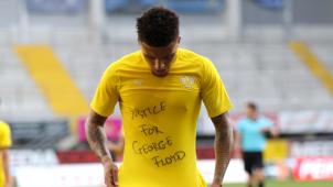 <p>Dortmunds Jadon Sancho nutzte seinen Torjubel für ein Statement.</p>