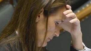 <p>Sollte die Formel einer klassischen Dreierkoalition die Untersützung aller sechs Parteien finden, könnte Sophie Wilmès erneut Regierungsbildnerin werden und anschließend wieder das Amt der Premierministerin übernehmen.</p>