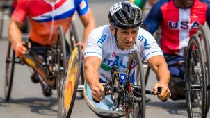 <p>Alex Zanardi ist mit seinem Handbike schwer verunglückt.</p>