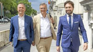 <p>Egbert Lachaert, Joachim Coens und Georges-Louis Bouchez (v.l.)</p>