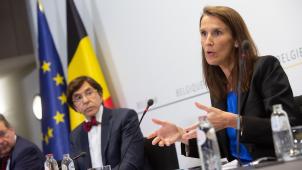 <p>Premierministerin Sophie Wilmès nach einer Sitzung des Nationalen Sicherheitsrates Ende Juni.</p>