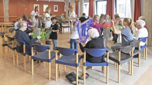 <p>Es wird wohl noch einige Zeit dauern, bis die so wichtigen sozialen Kontakte der Senioren mit Kindern und anderen externen Personen wieder auf dem Vor-Krisen-Niveau angekommen sind.</p>