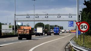 <p>Abschnittskontrolle auf der Autobahn E<br />
17 bei Gentbrugge.</p>