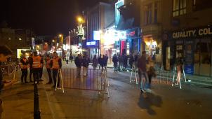 <p>Die Overpoortstraat in Gent ist ein beliebtes Ausflugsziel für Studenten.</p>