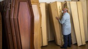 <p>Bestatter sind seit der Coronakrise besonders gefordert.</p>