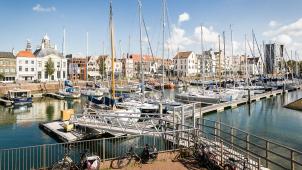 <p>Der Hafen von Vlissingen: Zuletzt reist vermehrt belgische Gäste in die Provinz Zeeland.</p>