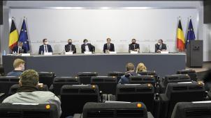 <p>Premier Alexander De Croo tauscht sich heute mit seinen Regierungskollegen darüber aus, wie sich die Coronalage in Belgien entwickelt hat.</p>