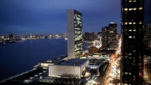 <p>New York: Das UN-Hauptquartier leuchtet am East River.</p>