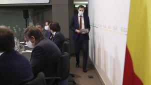<p>Premierminister Alexander De Croo bei der Pressekonferenz</p>