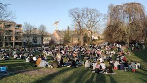 <p>Die Kontaktblase im Freien wird auf bis zu zehn Personen ausgedehnt.</p>