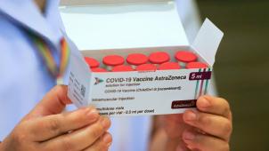 <p>Astrazeneca liefert nicht beständig. Das führt zu Problemen bei der Impfverteilung. Die belgische Task Force relativiert aber den erneuten Lieferengpass.</p>