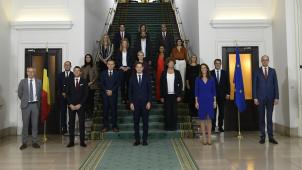 <p>Die Verhandlungen zur Bildung der Regierung De Croo dauerten 493 Tage.</p>