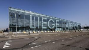 <p>Der Flughafen liegt rund zehn Kilometer westlich von Lüttich im Ort Bierset.</p>