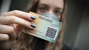 <p>In Ungarn erhalten Inhaber einer Corona-Immunitätskarte Zutritt in Restaurants, Hotels, Theatern, Kinos, Fitnessstudios, Bibliotheken, Museen und anderen Freizeiteinrichtungen.</p>