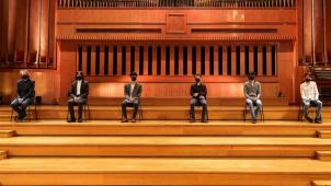 <p>Stehen im Finale: Vitaly Starikov, Tomoki Sakata, Keigo Mukawa, Sergei Redkin, Dmitry Sin und Jonathan Fournel.</p>