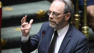 <p>N-VA-Fraktionschef Peter De Roover deckte ein „neues Problem“ in Zusammenhang mit dem Pandemiegesetz auf.</p>