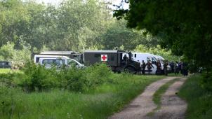 <p>Am Donnerstag haben sich erneut Einsatzkräfte der Armee auf die Suche nach dem flüchtigen Soldaten Jürgen Conings gemacht.</p>
