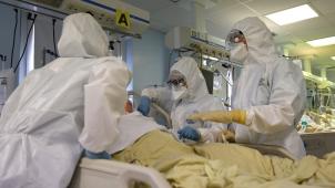 <p>Entspannung deutet sich in belgischen Krankenhäusern an: Der Übergang zu Phase Null ist eingeläutet. Dort müssen nur 15% der Betten für Covis-19-Patienten reserviert sein.</p>
