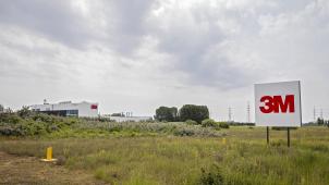 <p>Der Skandal um die Umweltverseuchung durch eine Chemiefabrik in Zwijndrecht zieht weitere Kreise.</p>