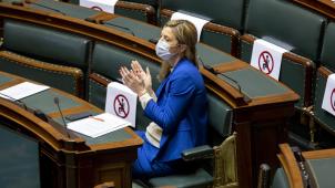 <p>Innenministerin Annelies Verlinden rechnet damit, dass „ihr“ Pandemigesetz diese Woche grünes Licht von der Kammer erhalten wird.</p>