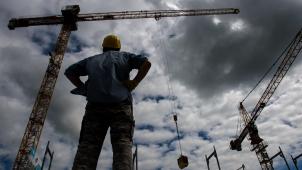 <p>Der Arbeitsmarkt hat die Krise überlebt, aber seine Probleme, die schon vor Corona bestanden, sind geblieben.</p>