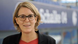 <p>Weiß bestens über die Finanzen beim S04 Bescheid: Christina Rühl-Hamers.</p>
