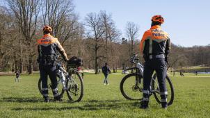 <p>Belgiens Polizisten sollen dazu angeregt werden, mehr für ihre Fitness zu tun.</p>