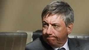 <p>Der flämische Ministerpräsident Jan Jambon möchte schnellstmöglich weitere Maßnahmen ergreiffen.</p>