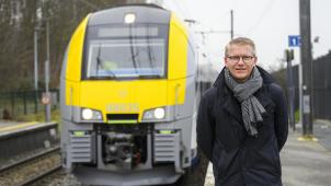 <p>Minister Georges Gilkinet will durch „maßgeschneiderte“ Angebote mehr Menschen in die Züge bringen.</p>