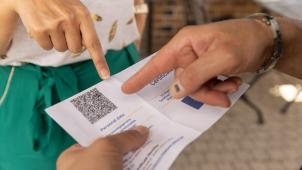 <p>Bei gewissen Veranstaltungen in Ostbelgien wird künftig das Covid Safe Ticket (CST) verlangt.</p>