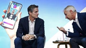 <p>Guillaume Boutin (l.), CEO von Proximus, und Marc Raisière, CEO von Belfius, stellten ihre gemeinsam entwickelte Banking-App „Banx“ vor.</p>
