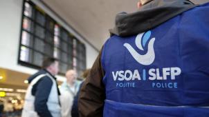 <p>Die föderale Polizei macht am Brüsseler Flughafen heute „nur“ Dienst nach Vorschrift.</p>